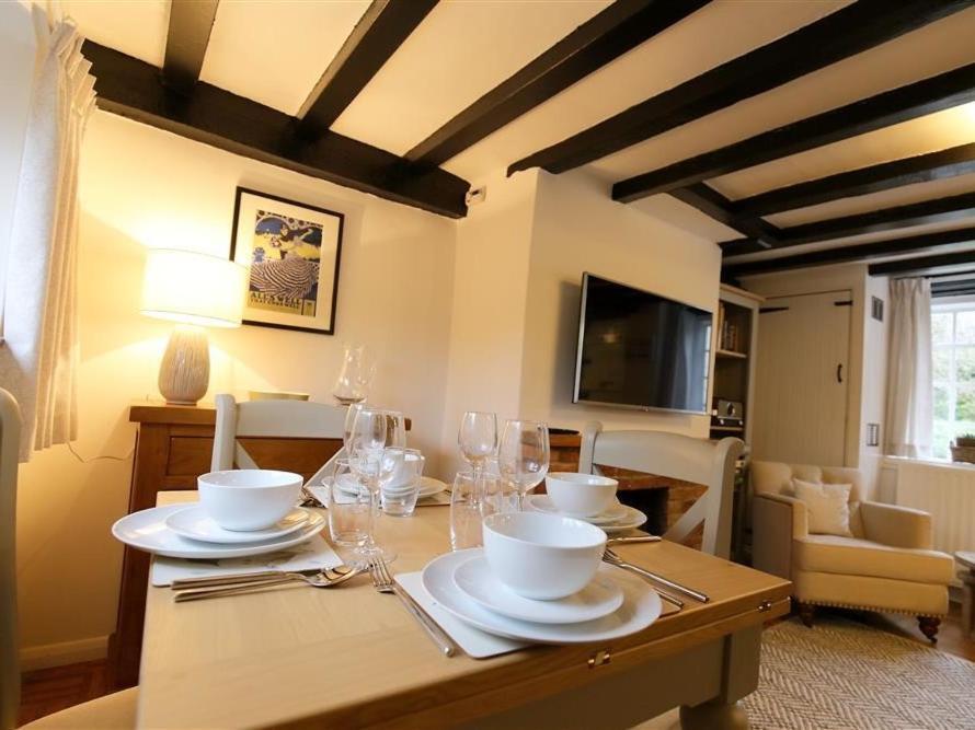 Villa One Masons Court Stratford-upon-Avon Exterior foto