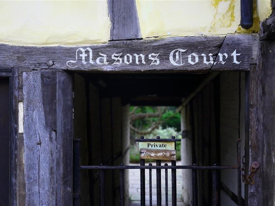 Villa One Masons Court Stratford-upon-Avon Exterior foto